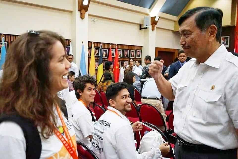 Menko Luhut : Kompetisi Global Sebagai Wadah Pertukaran Ide dan Inovasi Cerdas Generasi Muda Menko Luhut : Kompetisi Global Sebagai Wadah Pertukaran Ide Dan Inovasi Cerdas Generasi Muda