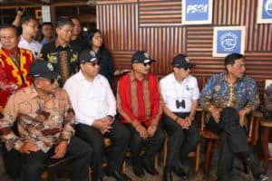 Menko Luhut: Masyarakat Nias Harus Mempersiapkan Diri Sambut Wisatawan Menko Luhut: Masyarakat Nias Harus Mempersiapkan Diri Sambut Wisatawan