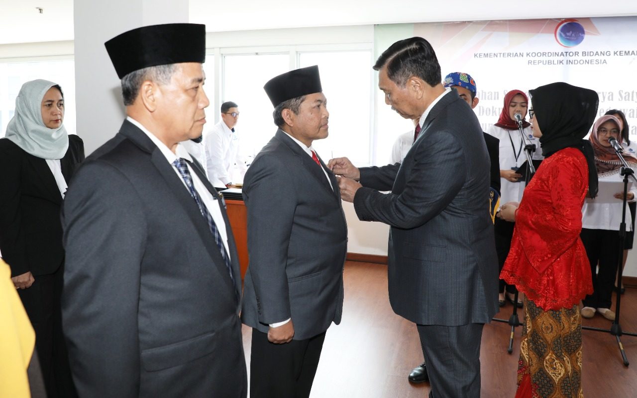 Penghargaan PNS Satyalancana, Kenaikan Pangkat PNS, serta Launching E- Skp Penghargaan PNS Satyalancanam, Kenaikan PNS, serta Launching E- Skp