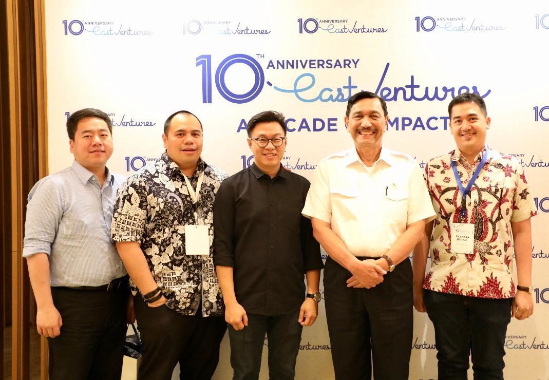 Menko Luhut : Yang Muda Bebas Berkarya Menko Luhut : Yang Muda Bebas Berkarya