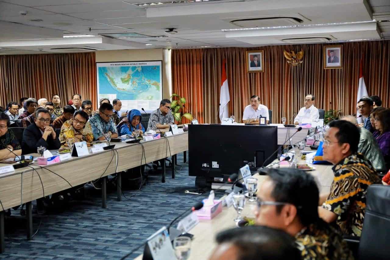 Menko Marves Didampingi Menhub Budi Karya Pimpin Rapat Percepatan Pembangunan HST Jakarta-Bandung Auto Draft