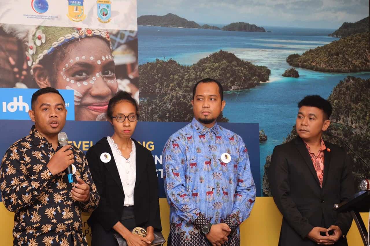 Plt Deputi Deputi bidang Pengelolaan Lingkungan dan Kehutanan mewakili Menko Marves Luhut menghadiri Welcome Dinner High Level Meeting On Green Investment Blueprint for Papua and West Papua