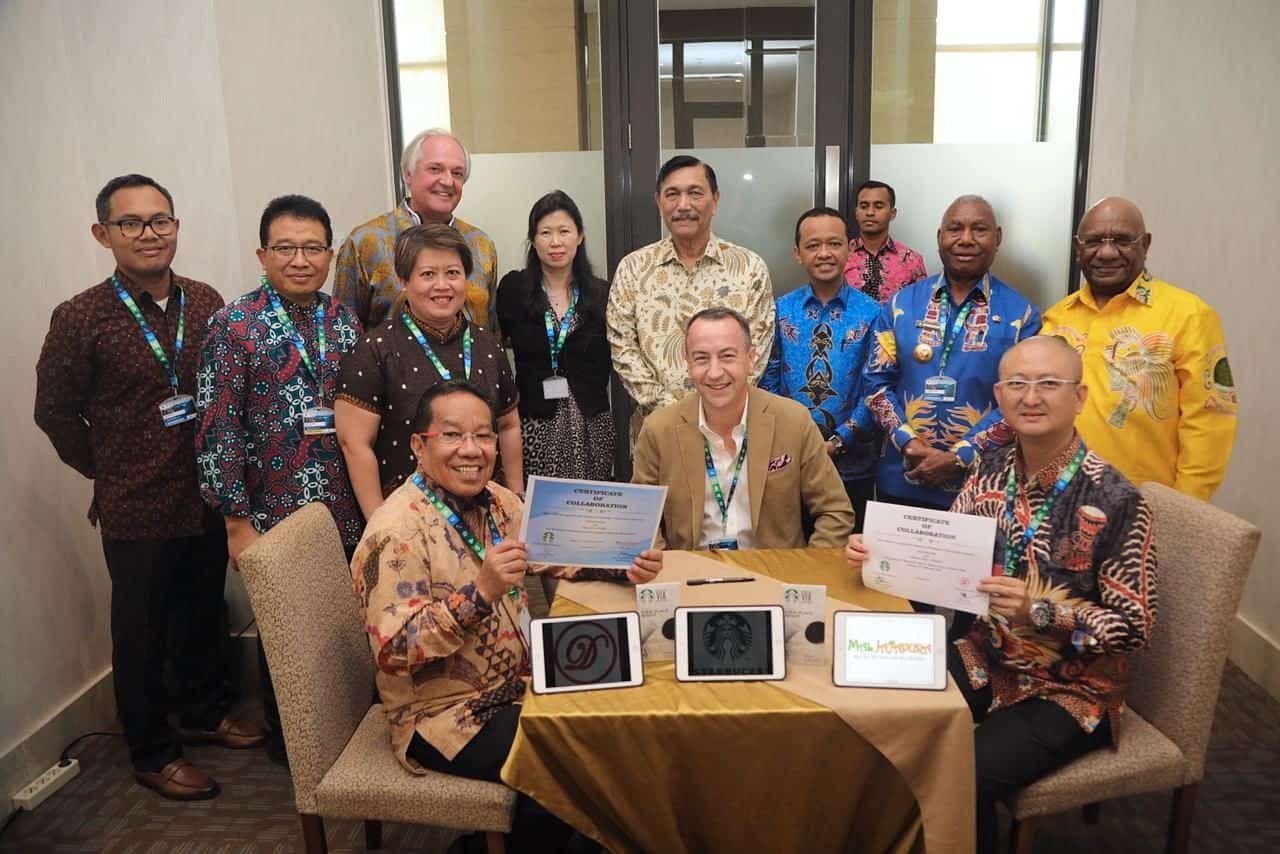 Menko Luhut Menyaksikan Penandatanganan Investor di Papua dan Papua Barat Auto Draft