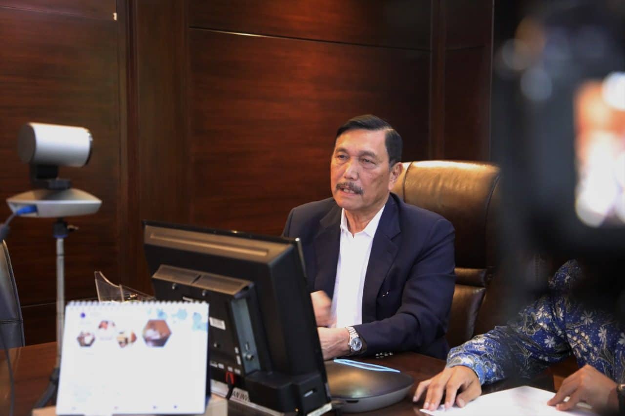 Terkait 49 TKA di Kendari, Menko Luhut: Kita Harus Luruskan Segala Informasi Terkait 49 TKA di Kendari, Menko Luhut: Kita Harus Luruskan Segala Informasi