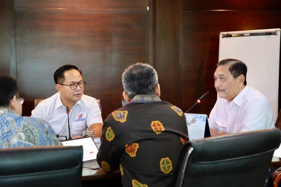 Menko Marves Luhut B. Pandjaitan Meeting tentang Pembangunan Ibukota Negara Auto Draft