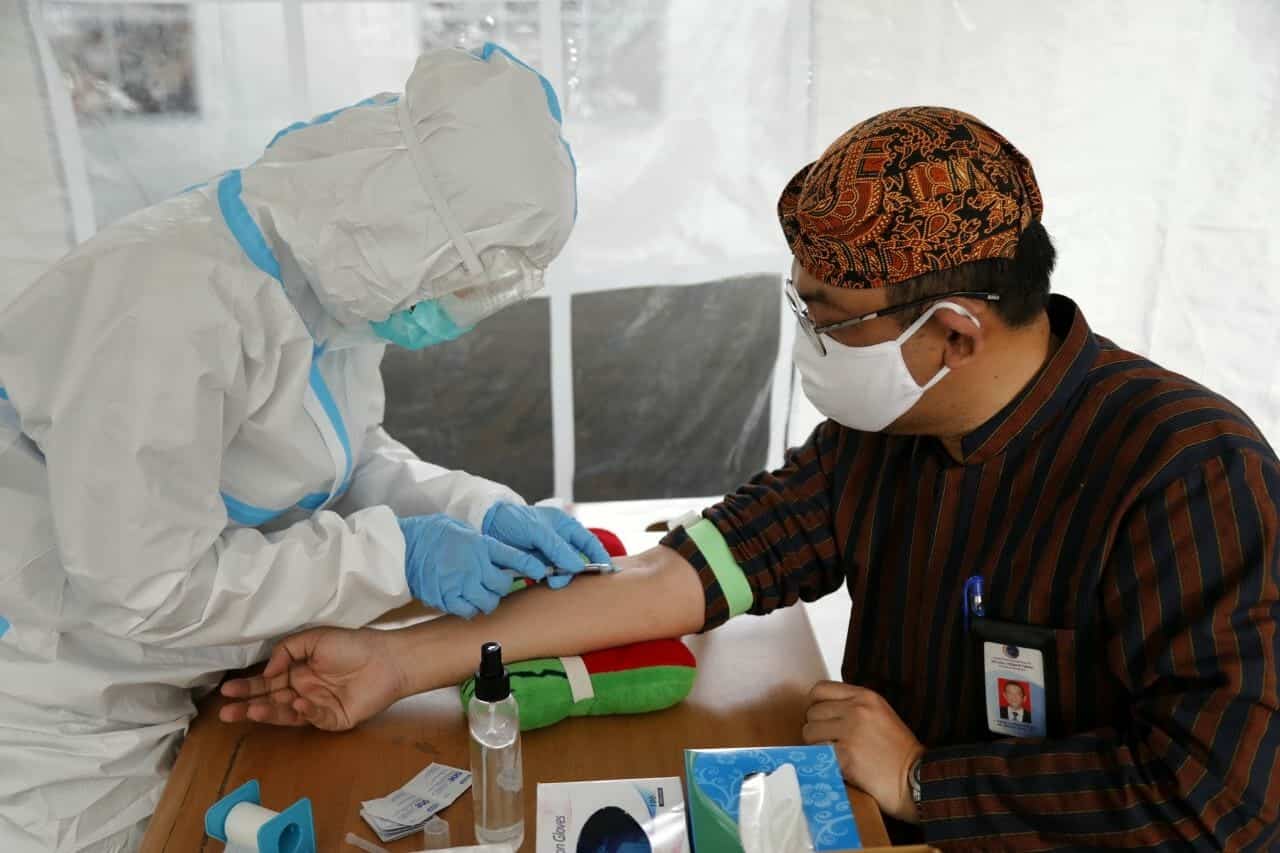 Memasuki Era New Normal, Kemenko Marves Adakan Rapid Test Covid-19 Memasuki Era New Normal, Kemenko Marves Adakan Rapid Test Covid-19