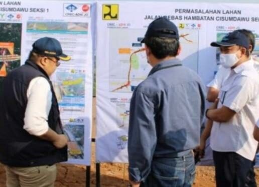 Kemenko Marves Beri Solusi Pembebasan Lahan Jalan Tol Cisumdawu
