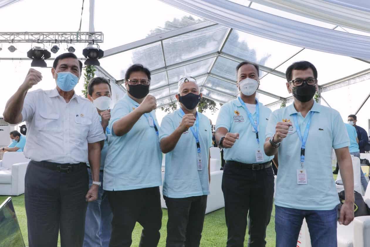 Menko Luhut Menghadiri Acara Rakorpim Komite PC - PEN Kementerian/Lembaga 2020 Menko Luhut Menghadiri Acara Rakorpim Komite PC – PEN Kementerian/Lembaga 2020