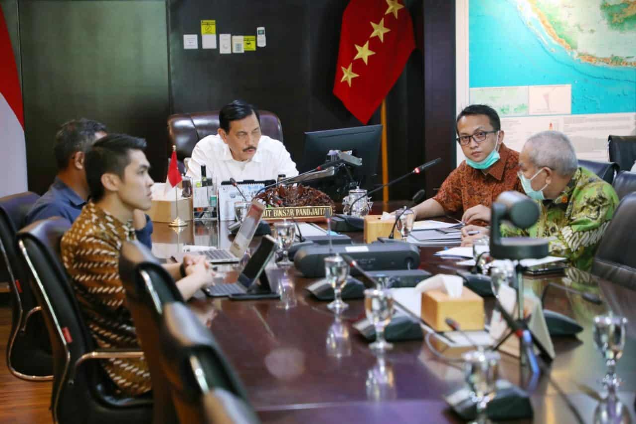 Menko Luhut Mengadakan Rakor Terkait Evaluasi Penerapan Harga Patokan Mineral Bijih Nikel Domestik Menko Luhut
