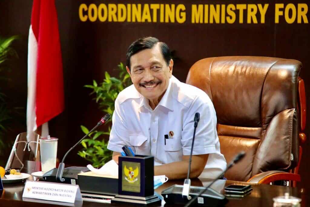 Menko Luhut Memanggil Sekjen Kementerian KP Antam Novambar Menko Luhut Memanggil Sekjen Kementerian KP Antam Novambar