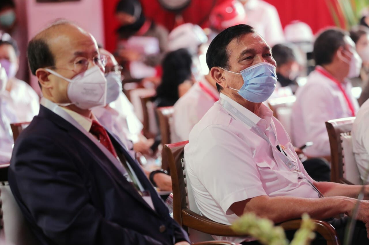 Menko Luhut: Proyek Kereta Cepat Jakarta Bandung Lambang Modernisasi Transportasi Publik Indonesia Menko Luhut: Proyek Kereta Cepat Jakarta Bandung Lambang Modernisasi Transportasi Publik Indonesia
