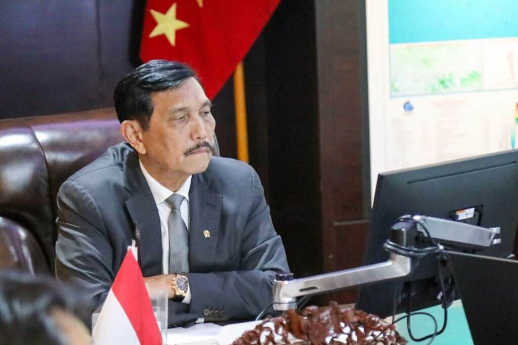 Rapat Koordinasi Menko Luhut Membahas Batas Maritim di Karang Singa Utara Bintan Rakor Menko Luhut Membahas Batas Maritim di Karang Singa Utara Bintan