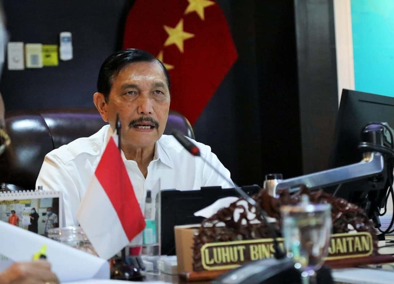 Menko Luhut Pimpin Video Conference Rapat Koordiansi Pembahasan Percepatan Implementasi Pengolahan Sampah menjadi Energi Listrik di 12 Kota Menko Luhut Vidcon Rakor Pembahasan Percepatan Implementasi Pengolahan Sampah menjadi Energi Listrik di 12 Kota