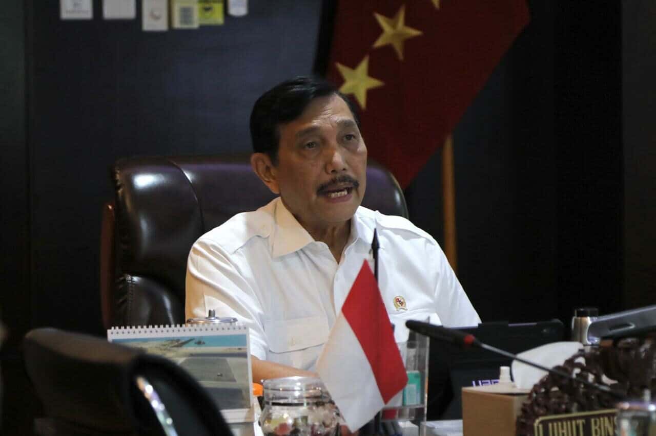 Menko Luhut Pimpin Video Conference Pengembangan Destinasi Pariwisata Super Prioritas Borobudur Menko Luhut Video Conference Pengembangan DPSP Borobudur di Kantor Marves