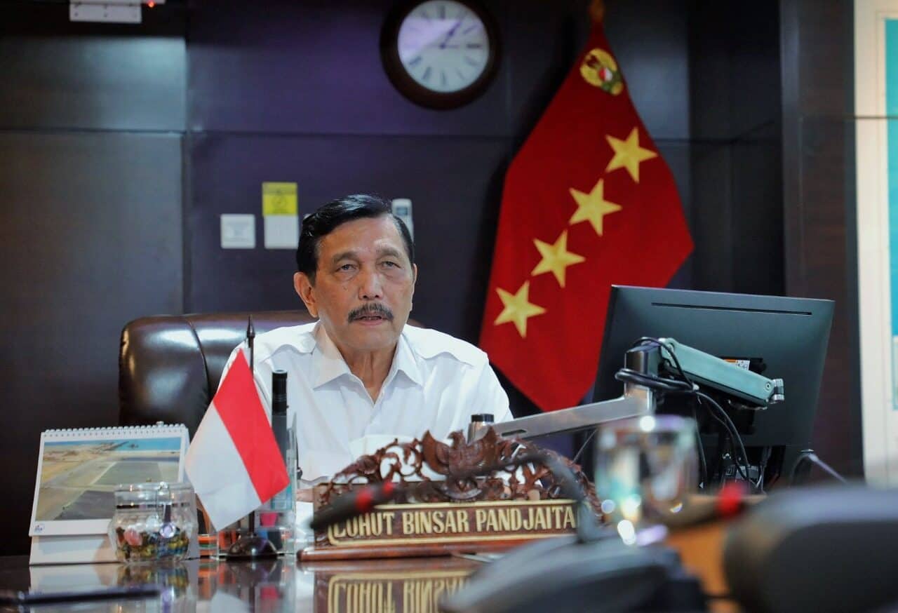 Menko Luhut Wawancara dengan SeaToday Menko Luhut Interview dengan SeaToday
