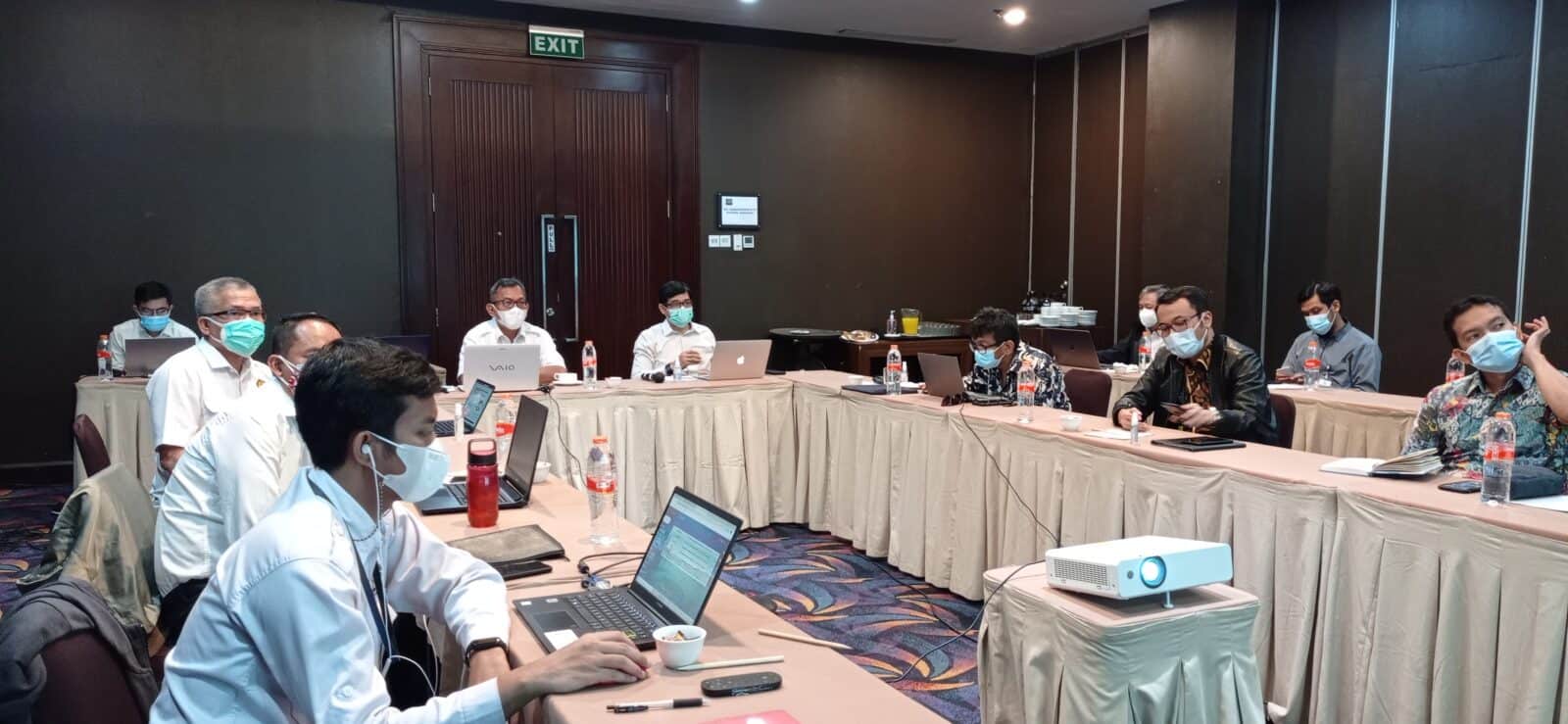 Adakan FGD, Kemenko Marves Bersama Mitra Kementerian/Lembaga Terkait Rencanakan Bangun Lebih Banyak SPKLU di Indonesia Adakan FGD, Kemenko Marves Bersama Mitra Kementerian/Lembaga Terkait Rencanakan Bangun Lebih Banyak SPKLU di Indonesia