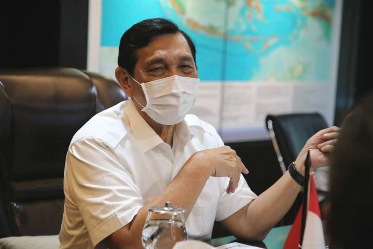 Menko Luhut Pimpin Audiensi dengan Gubernur Sulawesi Utara Audiensi Menko Luhut dengan Gubernur Sultra