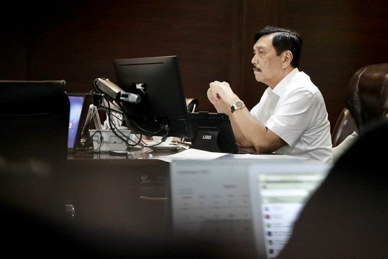 Menko Luhut Pimpin Video Conference Rapat Koordinasi Infrastruktur, Pertanian dan Ketersediaan Air di NTB dan NTT Menko Luhut Pimpin Video Conference Rapat Koordinasi Infrastruktur, Pertanian dan Ketersediaan Air di NTB dan NTT