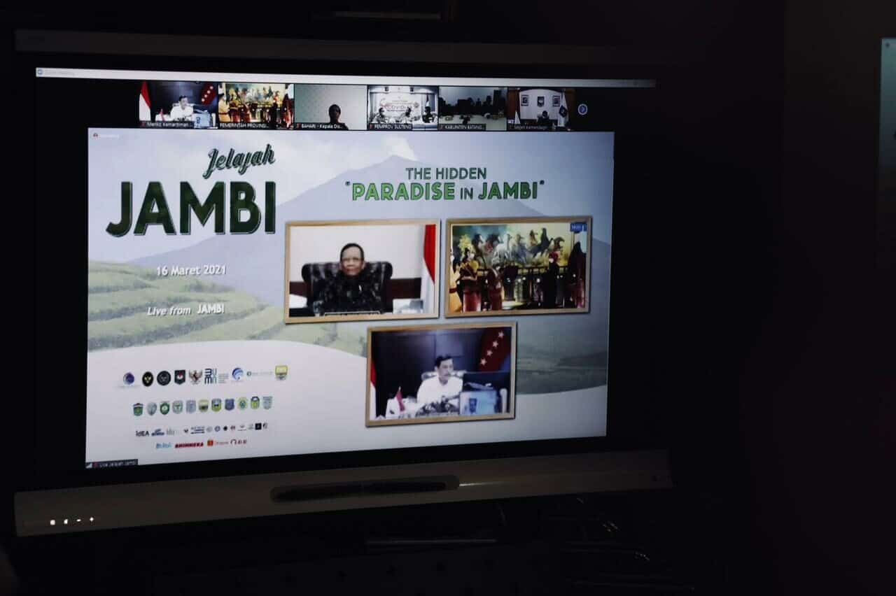Menko Luhut Resmikan Jelajah Jambi, Optimis Siap Terima Kunjungan Wisatawan Dengan Protokol Kesehatan Menko Luhut Resmikan Jelajah Jambi, Optimis Siap Terima Kunjungan Wisatawan Dengan Protokol Kesehatan