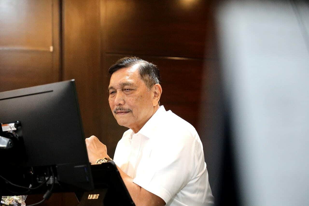 Menko Luhut Pimpin Video Conference Rapat Koordinasi Pengembangan Wilayah dan Percepatan Pembangunan Infrastruktur di Provinsi DKI Jakarta Menko Luhut Vidcon Rakor Pengembangan Wilayah dan Percepatan Pembangunan Infrastruktur di Provinsi DKI Jakarta