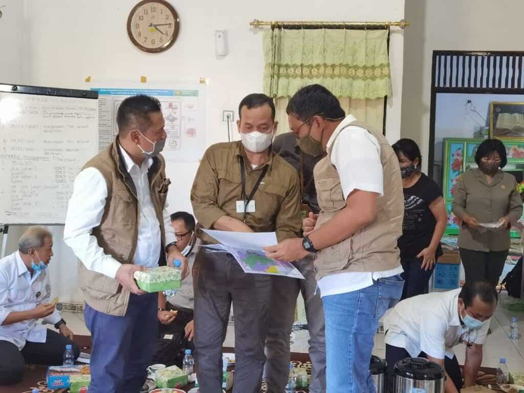 Lakukan Tinjauan Lapangan, Kemenko Marves Upayakan Optimalisasi Food Estate dari Hulu ke Hilir di Kalimantan Tengah Lakukan Tinjauan Lapangan, Kemenko Marves Upayakan Optimalisasi Food Estate dari Hulu ke Hilir di Kalimantan Tengah