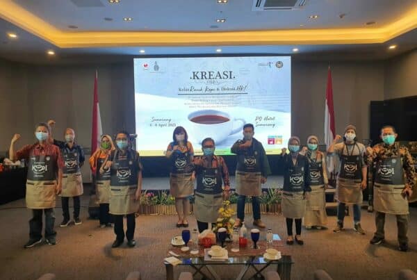 Pemerintah Gelar Pelatihan Racik Kopi dan Sosialisasi HKI Pada Komunitas Kopi Pemerintah Gelar Pelatihan Racik Kopi dan Sosialisasi HKI Pada Komunitas Kopi