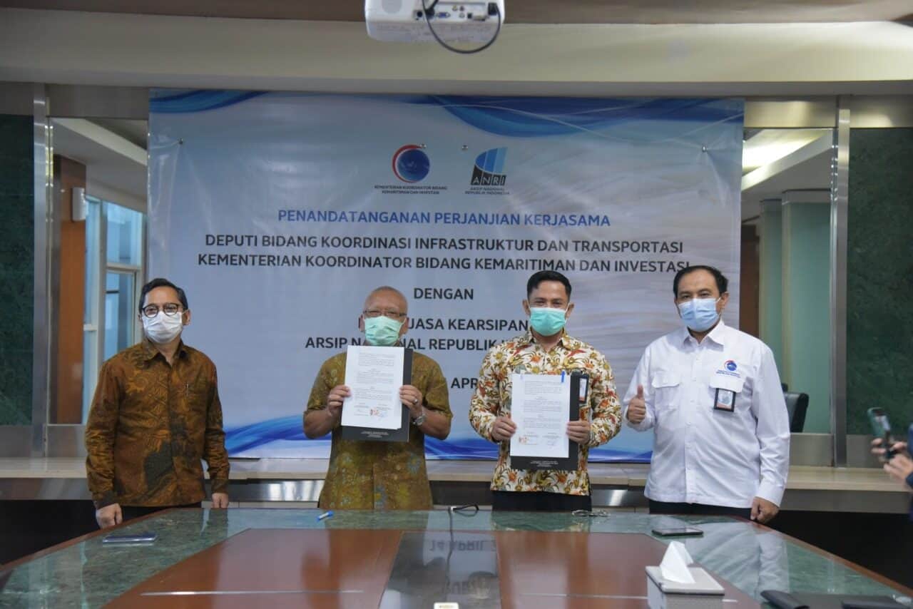 Tingkatkan Implementasi Reformasi Birokrasi dan Pengelolaan Arsip Negara (Infrastruktur), Kemenko Marves Tandatangani PKS Penataan Arsip dengan Pusat Jasa Kearsipan ANRI Tingkatkan Implementasi Reformasi Birokrasi dan Pengelolaan Arsip Negara (Infrastruktur), Kemenko Marves Tandatangani PKS Penataan Arsip dengan Pusat Jasa Kearsipan ANRI