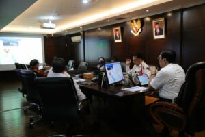 Paparan dari Deputi 1 tentang Pembahasan Pengembangan Potensi Ekonomi di Selat Sunda, Selat Malaka, dna Selat Lombok