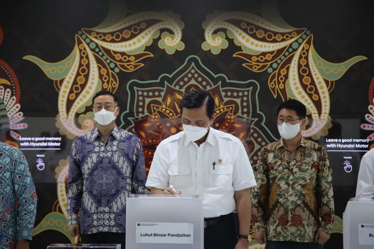Kunjungi Pabrik Hyundai, Menko Luhut Bahas Perkembangan Kendaraan Listrik di Indonesia WhatsApp Image 2021 08 30 at 5.35.26 PM
