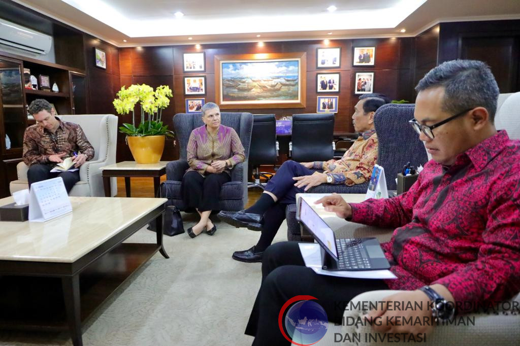 Menko Luhut Meeting Bersama Duta Besar Australia