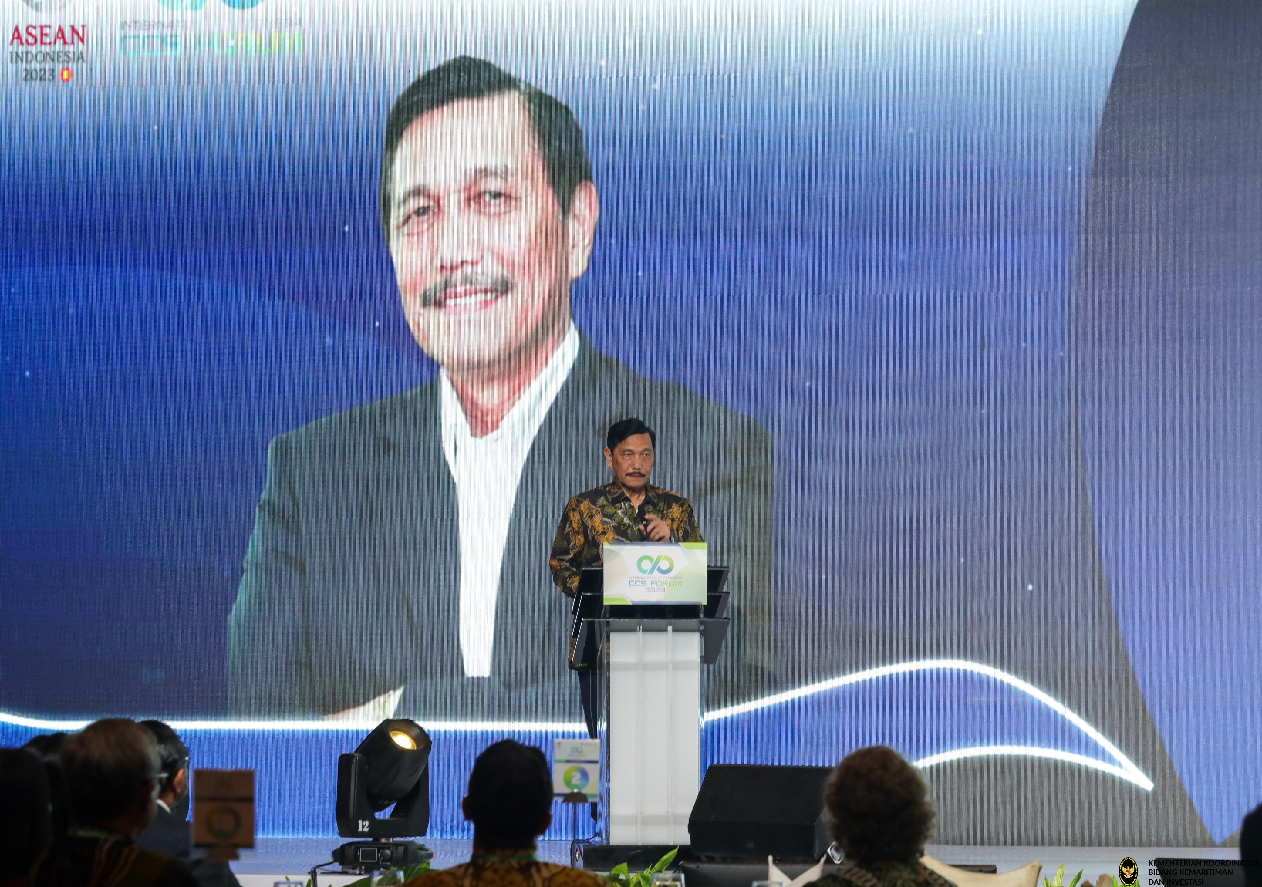 Tutup IICCS Forum 2023, Menko Luhut Tekankan Tindak Lanjut Implementasi CCS