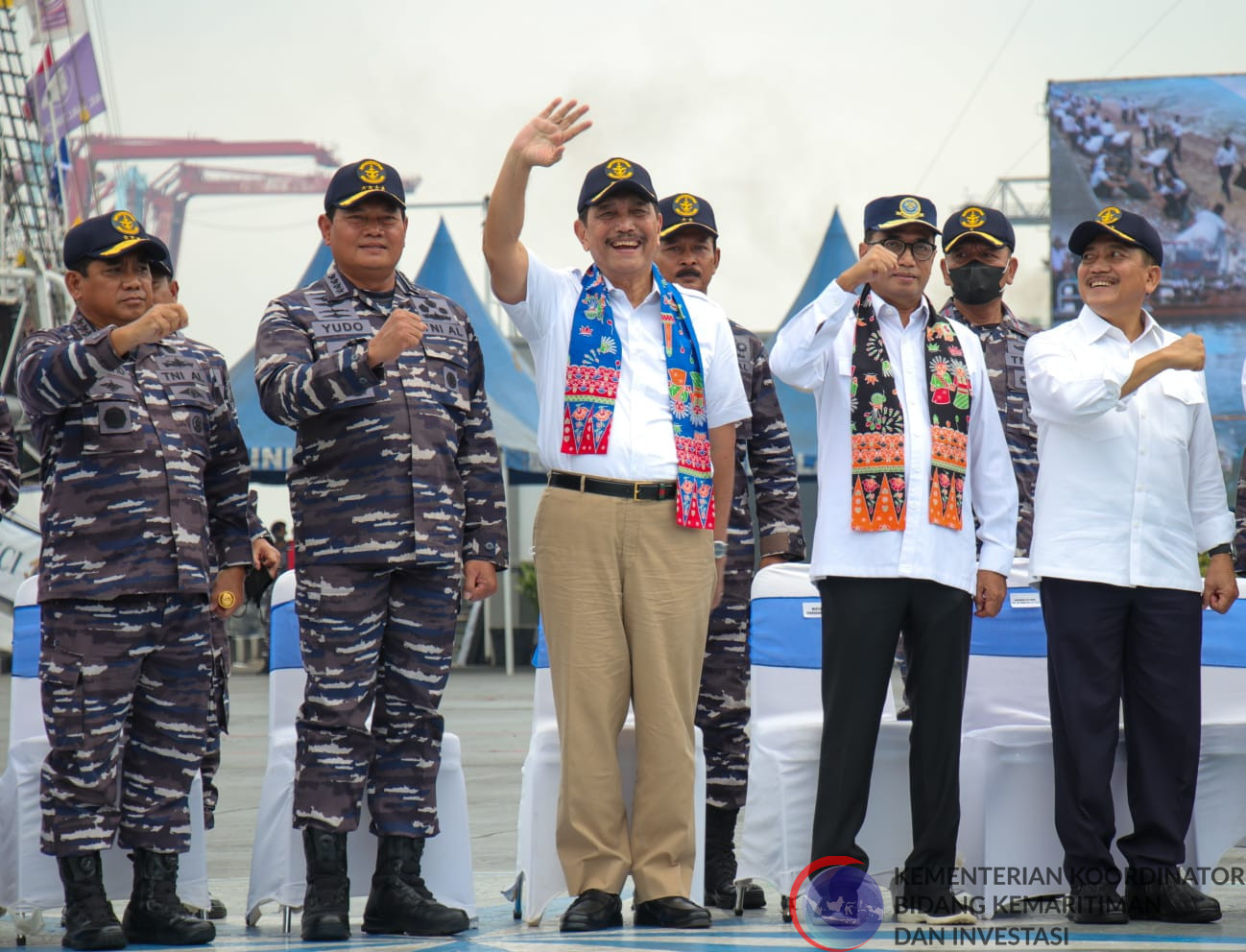 Menko menghadiri Acara Program Laut Bersih (Prolasih) di Lapangan M.Silam Mako Kolinlamil Tanjung Priok