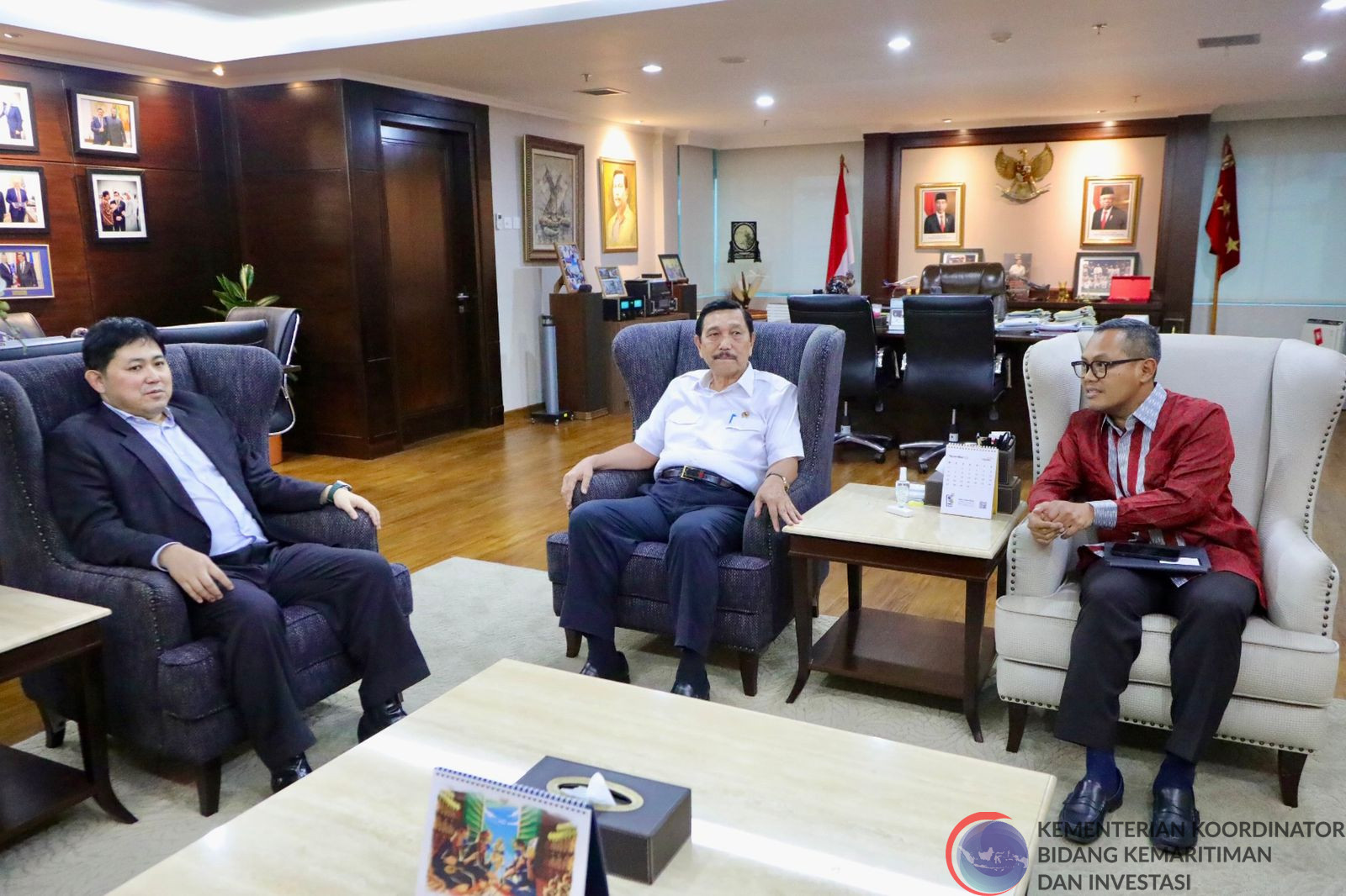 Menko Marves Meeting dengan Pengiran Abdul Qawi Bolkiah (anak pertama Pengiran Muhamad Bolkiah, mantan Menlu Brunai)