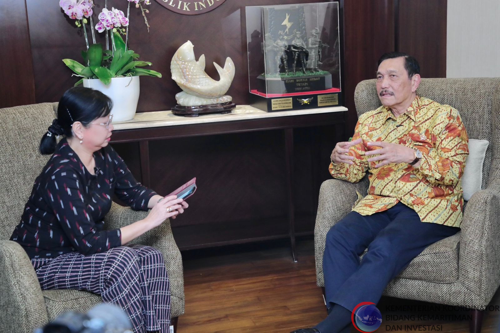 Menko Luhut Wawancara Bersama IDN Times