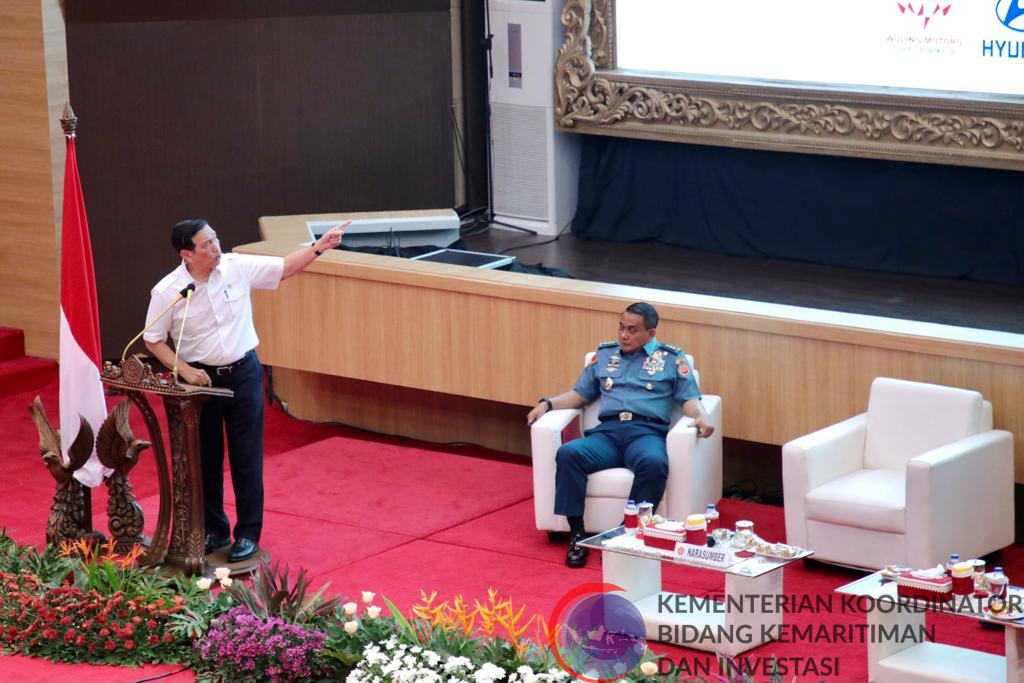 Menko Luhut Hadiri Rapat Koordinasi Bidang Personalia TNI TA 2023