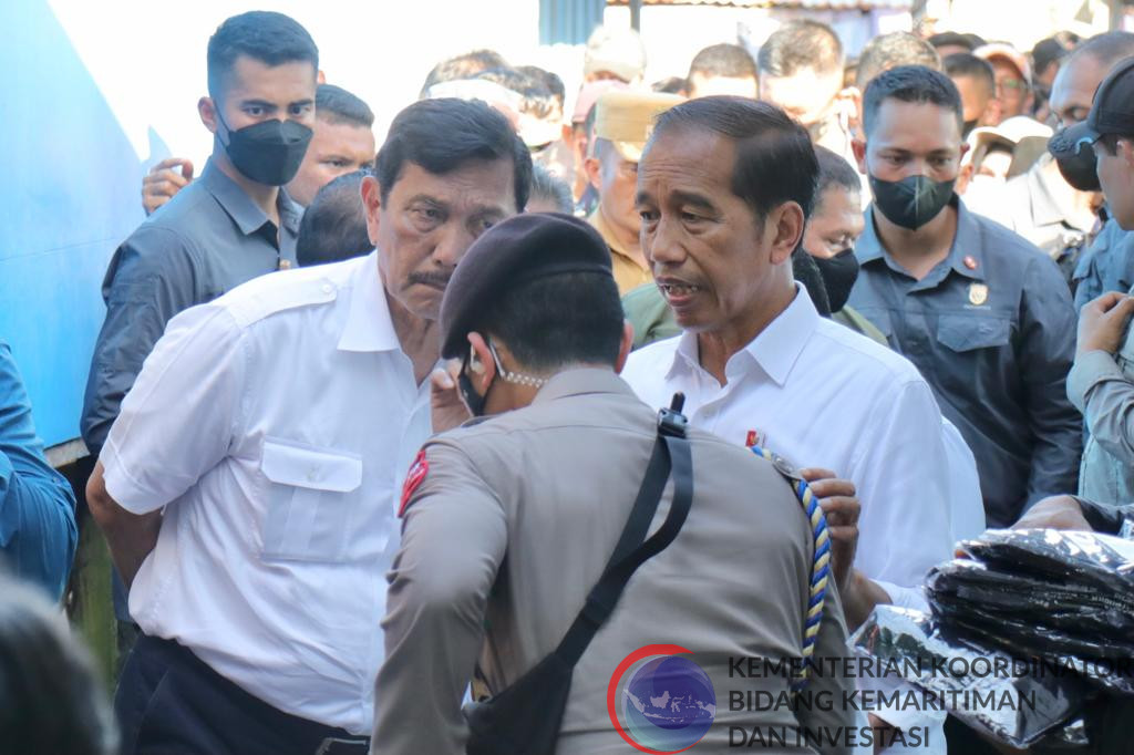 Menko Marves mendampingi Presiden RI Kunjungi Tarakan