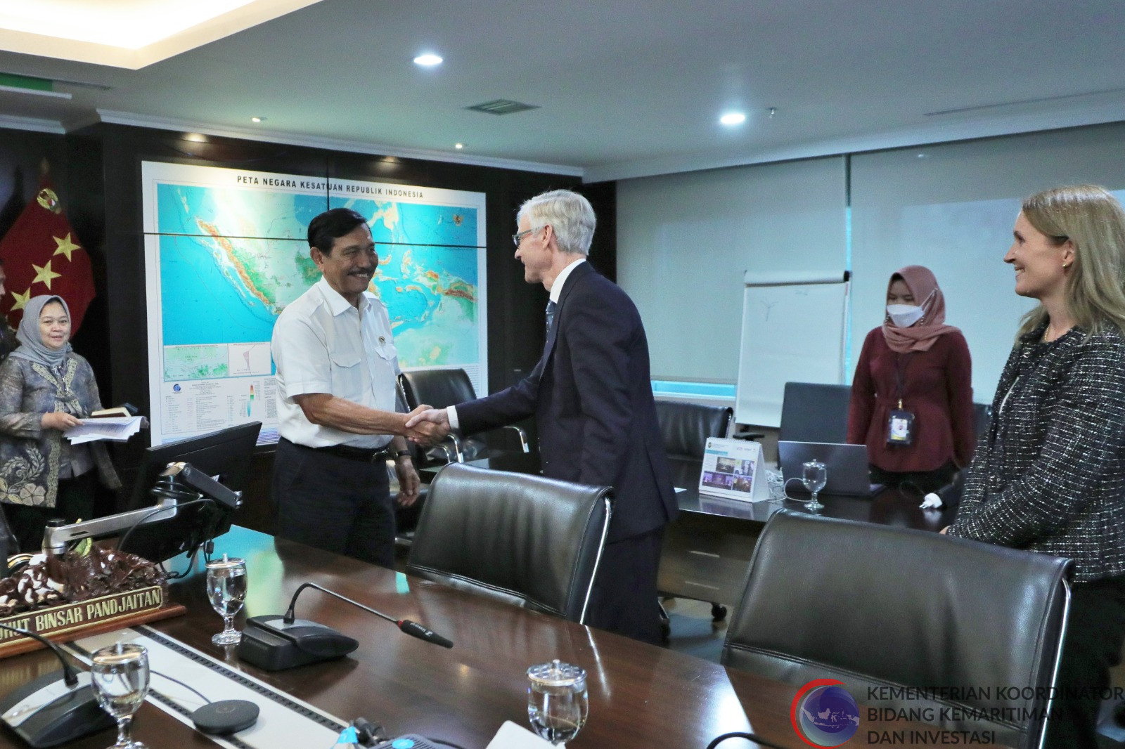 Menko Luhut Rapat bersama Mr. Erling Rimestad (Norway’s State Secretary and Deputy Foreign Minister) di Kantor Marves