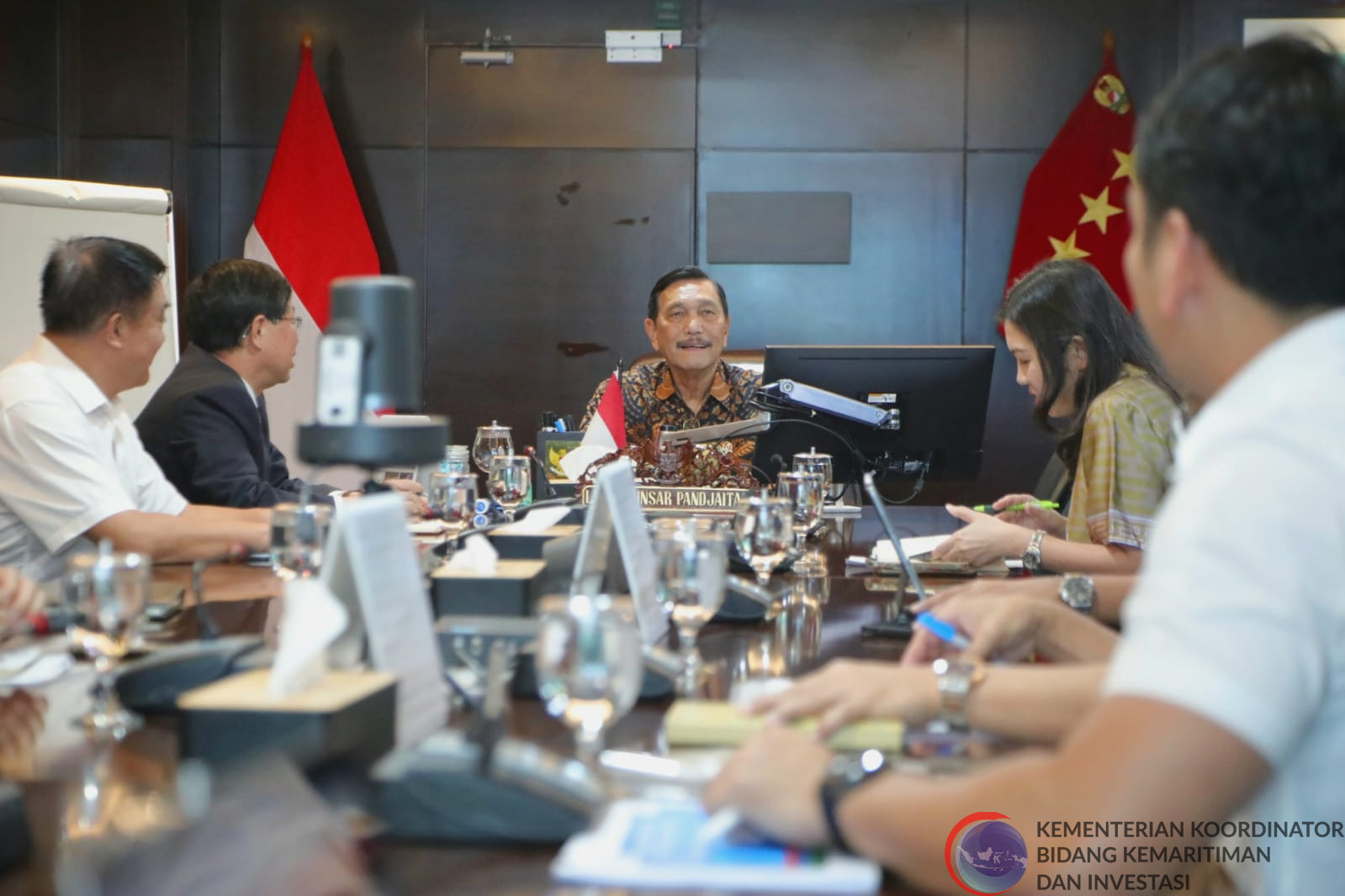 Pertemuan Menko Marves dengan Mr. Wang Tongjun (Deputi Chariman China State Railway)