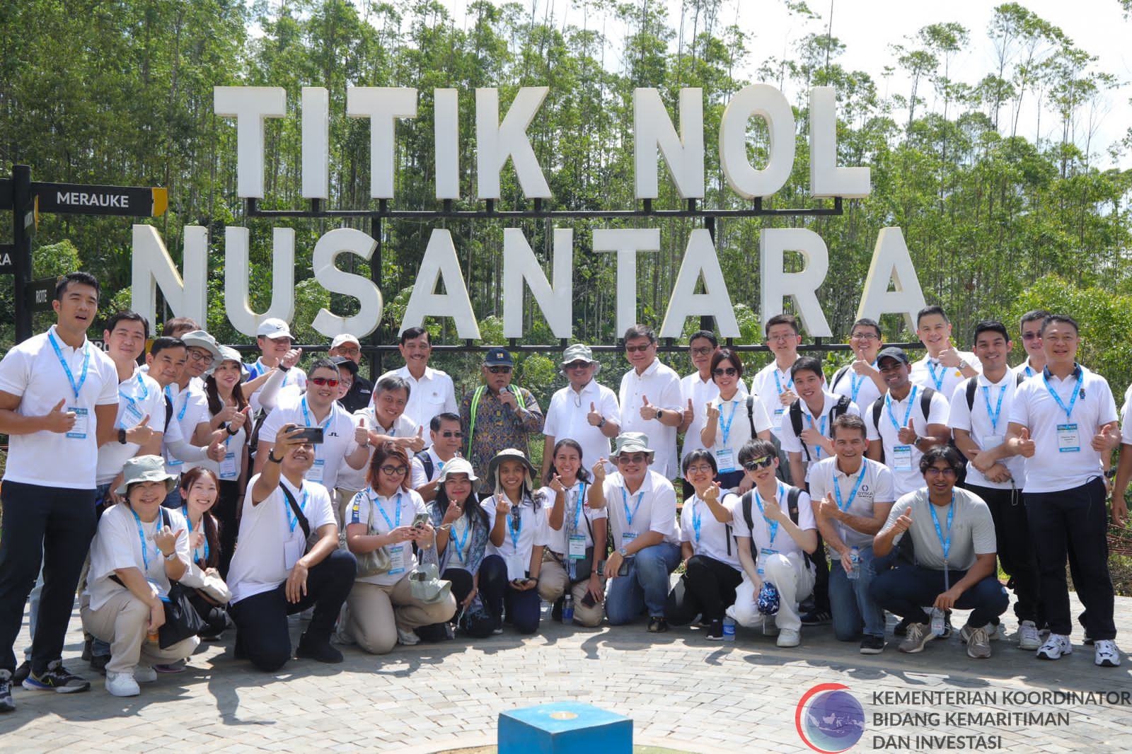 Menko Marves Luhut Binsar Pandjaitan  Mengunjungi Ground Zero Point IKN