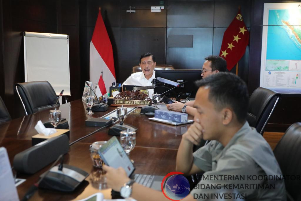 Menko Luhut memimpin Video Conference Rapat Koordinasi Pembahasan Negosiasi Pinjaman China Development Bank