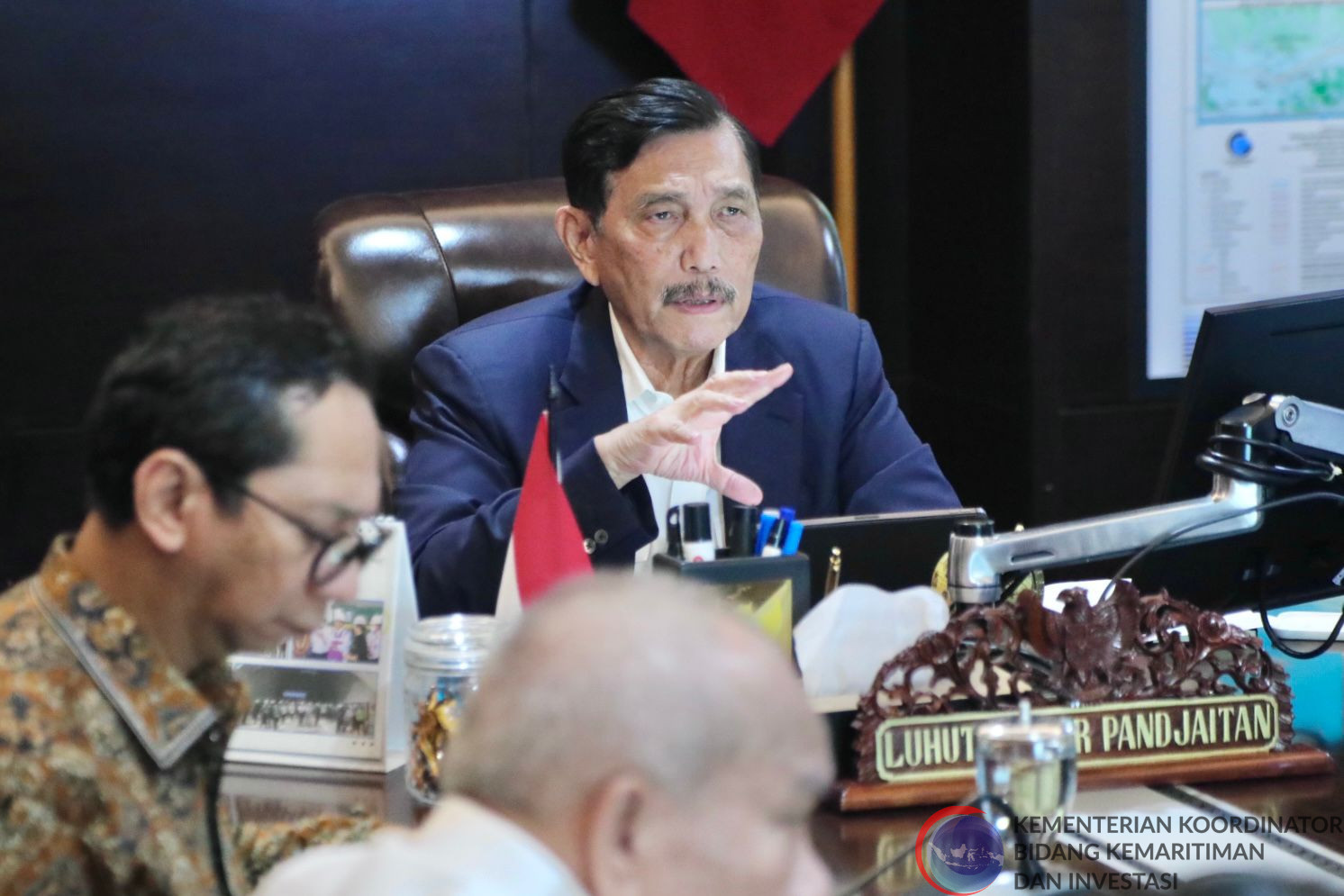 Menko Luhut Memberikan Arahan dalam Rakor Nasional Pengawasan Intern Pemerintah Tahun 2023 dari BPKP di Kantor Marves