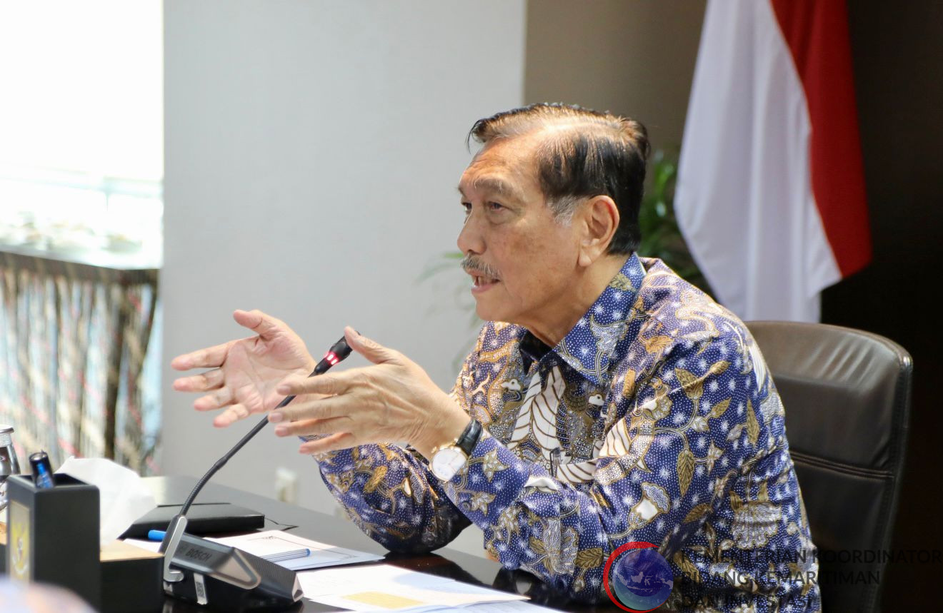 Menko Luhut Pimpin Rapat Koordinasi Mengenai Pembahasan Rancangan Perubahan UU Kelautan No. 32 Th. 2014