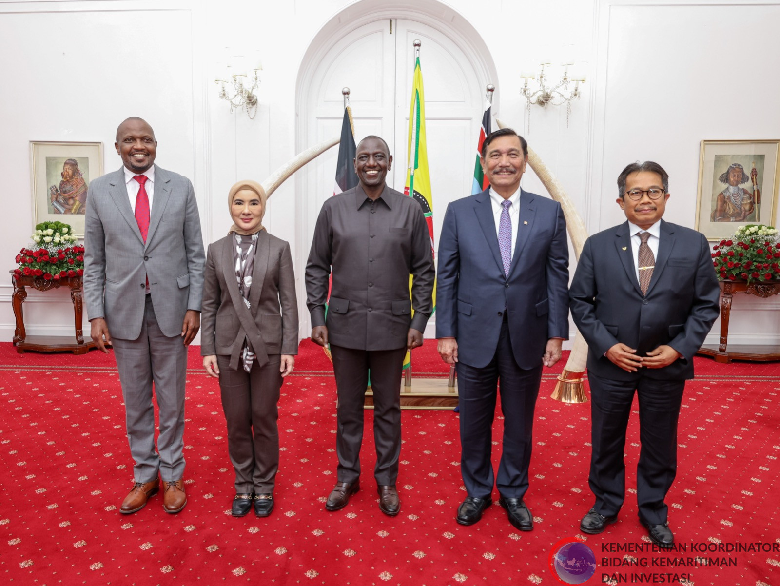 Menko Luhut Meeting dengan Menteri Kenya