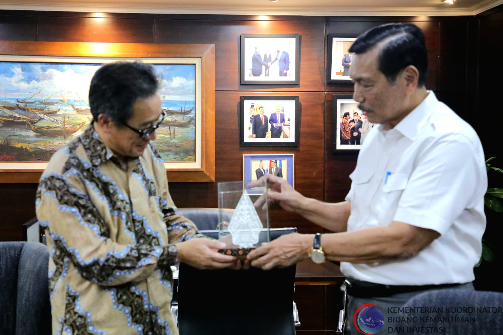 Menko Luhut Meeting bersama Mr. Matsuzawa Yutaka (Vice-Minister for Global