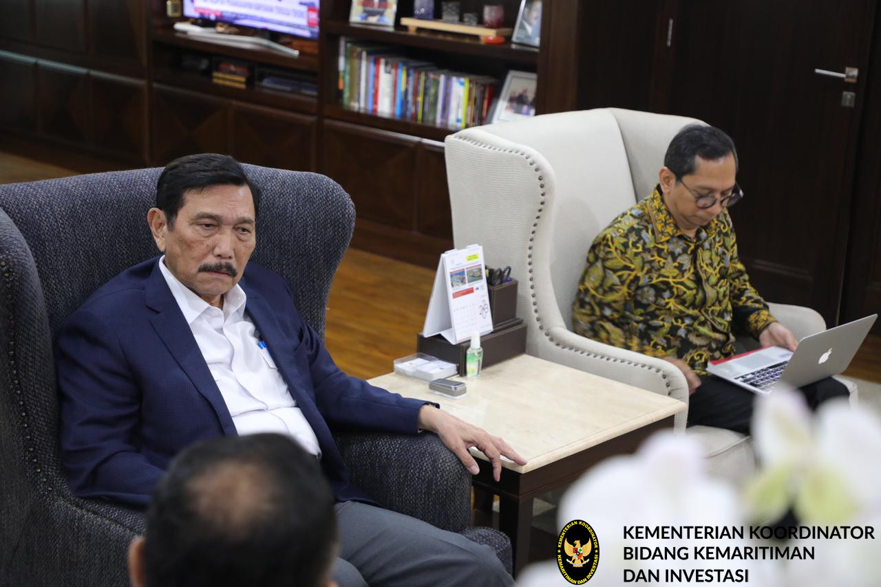 Menko Meeting with Kasau + Pak Andi Gani (Komut PT Pembangunan Perumahan) di Kantor Maritim