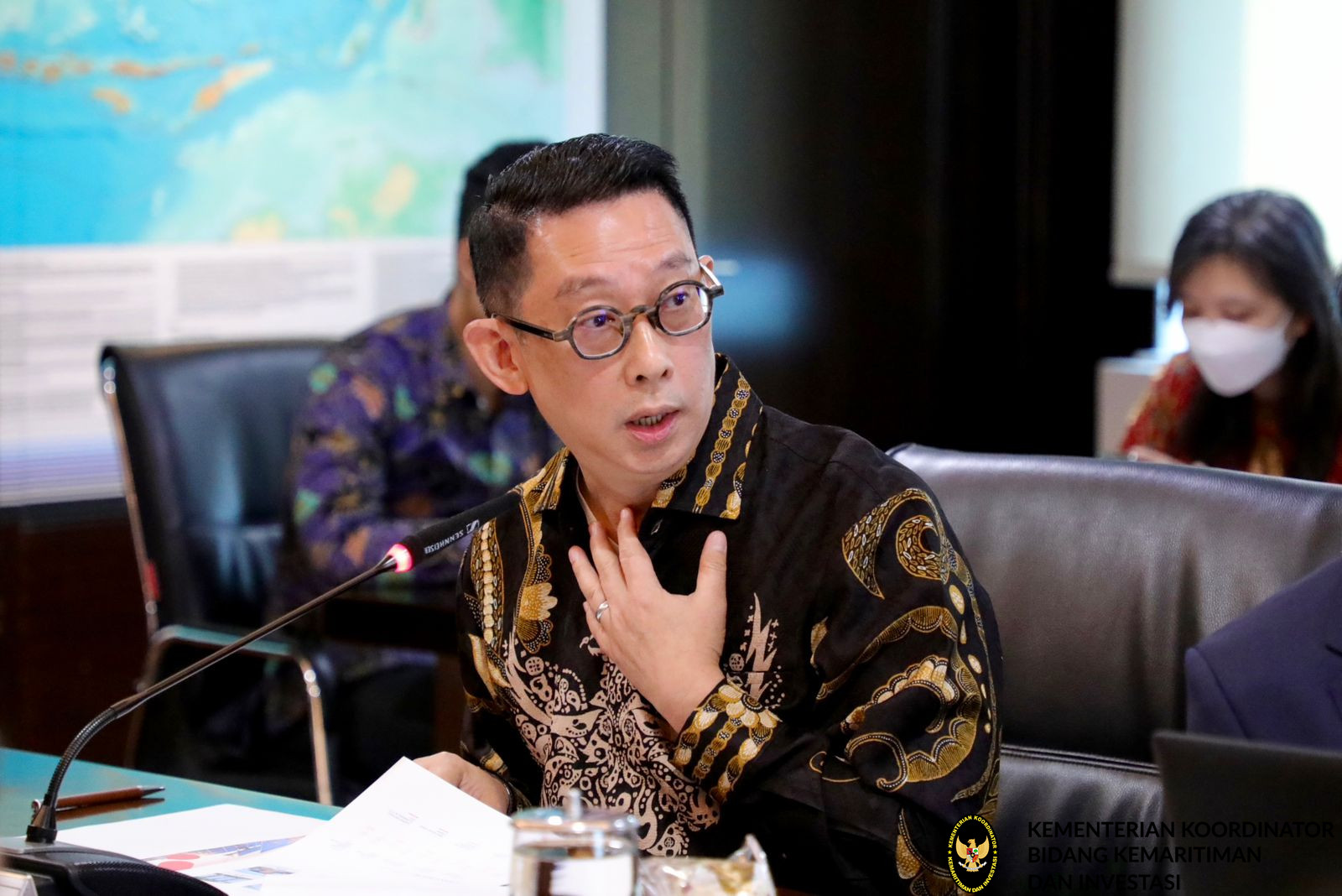 Menko Marves memimpin Rapat Hybrid Rakor Tindak Lanjut Kerja Sama RI-SG (Pic.Dep3) di Kantor Maritim