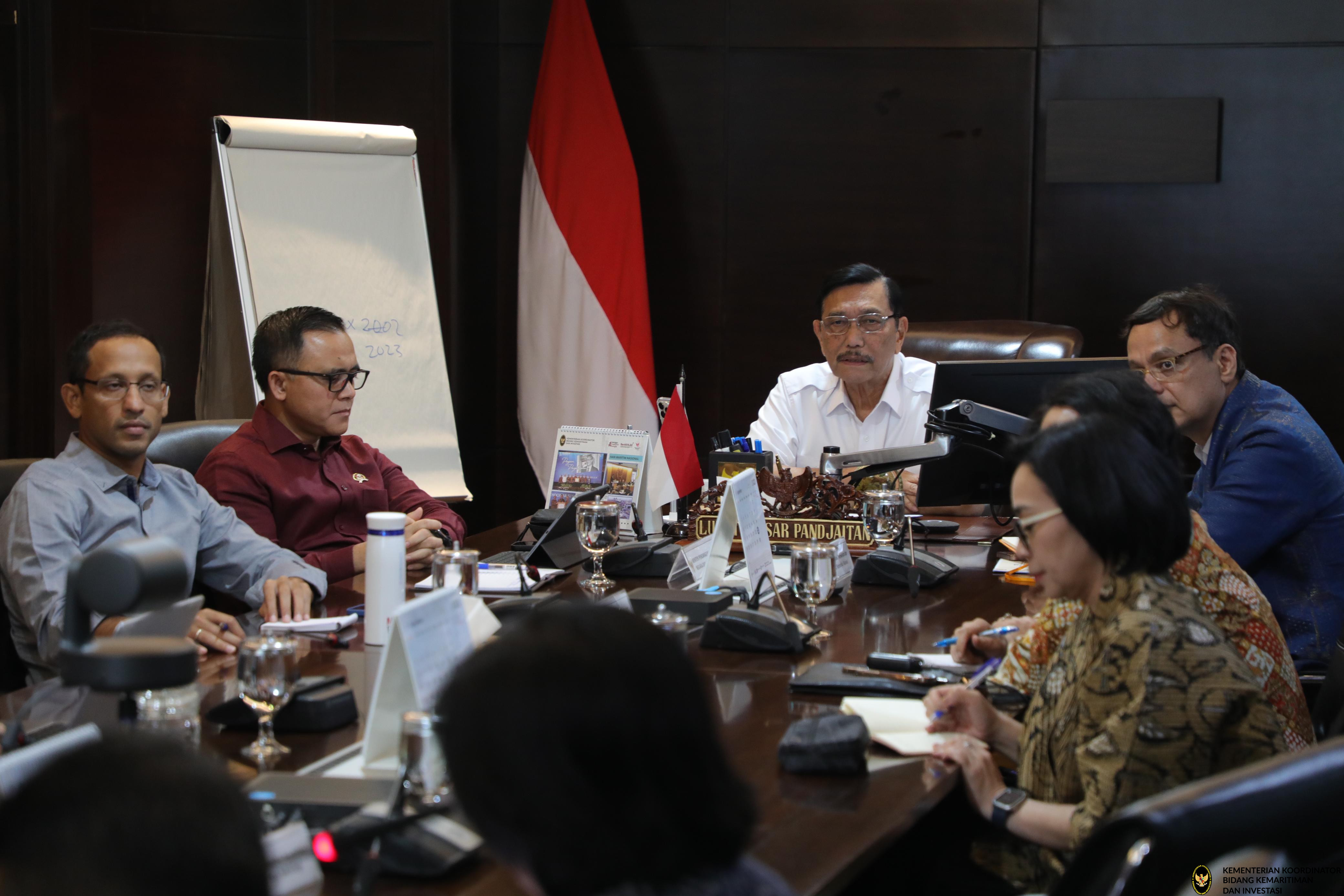 Menko Meeting with MenpanRB+ Kepala BPKP, Mendikbud di Kantor Maritim