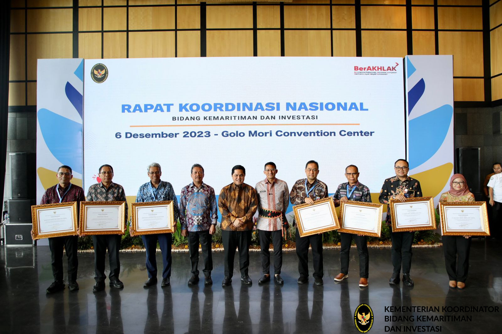 Rapat Koordinasi Nasional Bidang Kemaritiman & Investasi dan pemberian penghargaan kepada 7 Kementerian/Lembaga di bawah koordinasi Kemenko Marves