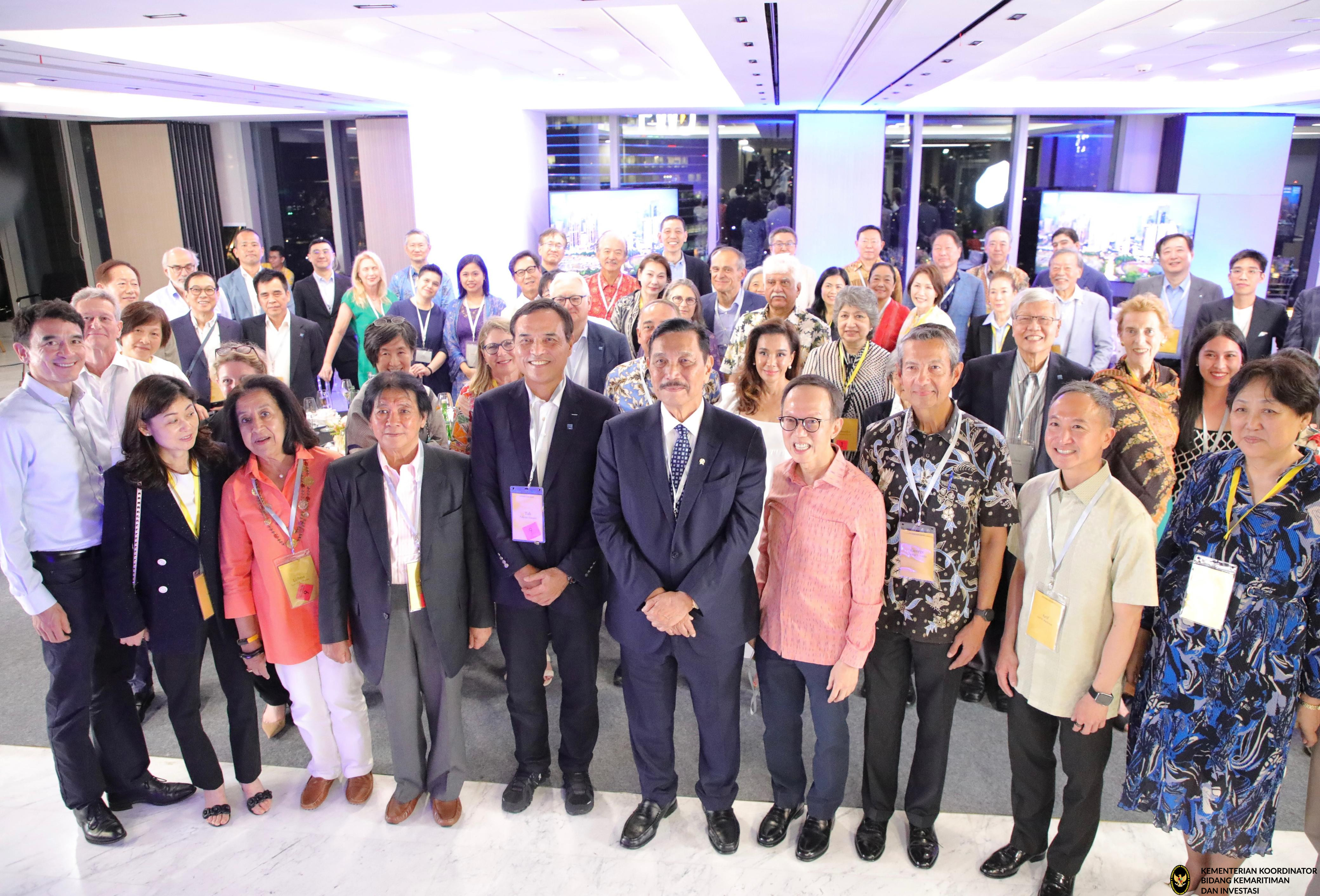 Menko Luhut dalam Acara Dinner Asia Business Council 2024 Spring Forum di Sequis Tower