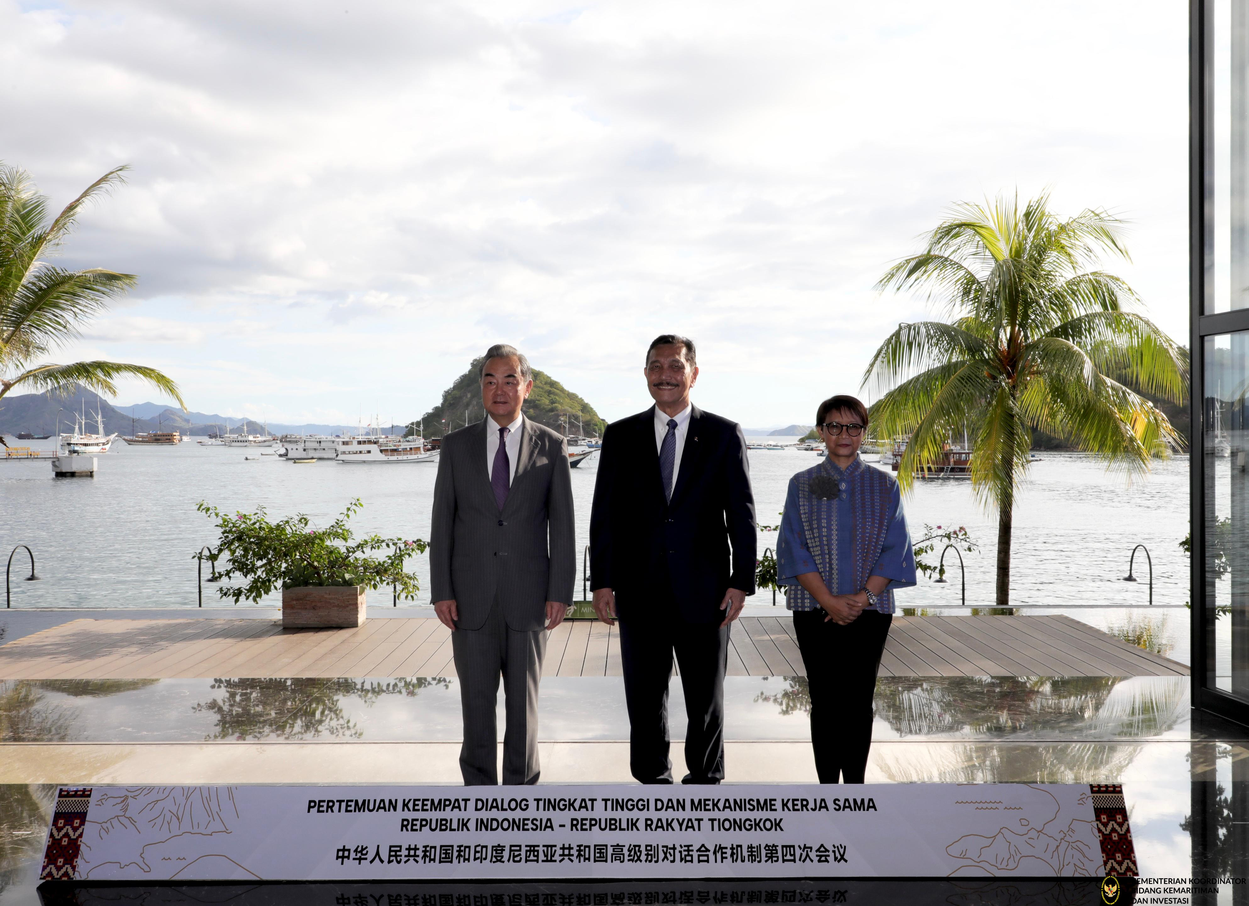 Menko Marves di The 4th-Meeting of RI-PRC High Level Dialogue and Cooperation Mechanism di Labuan Bajo